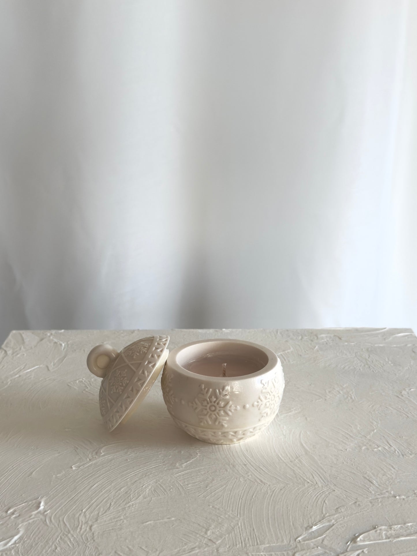 Mini Bauble candle pot