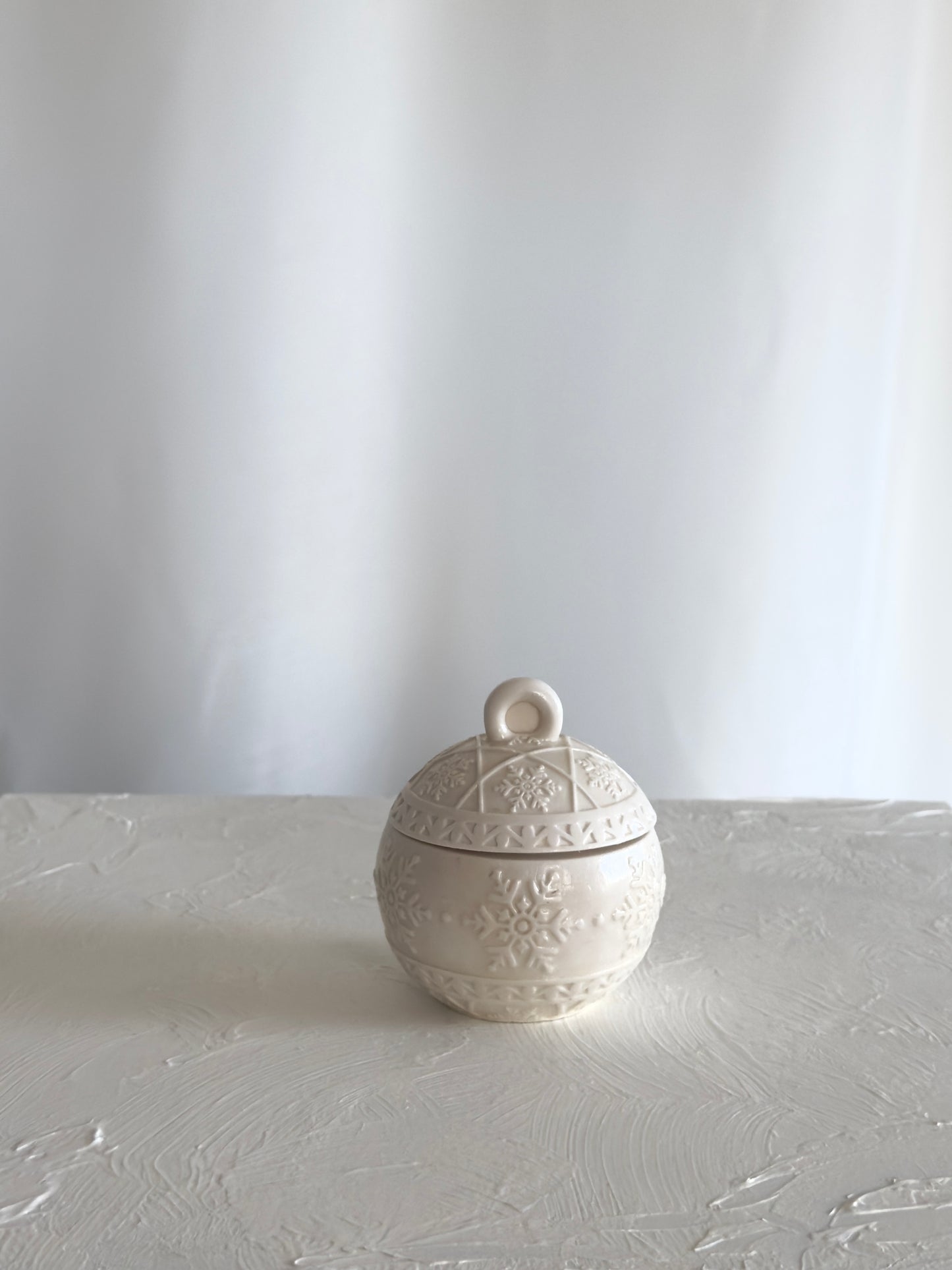 Mini Bauble candle pot