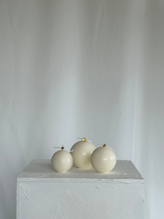 Pearl Bauble Candle